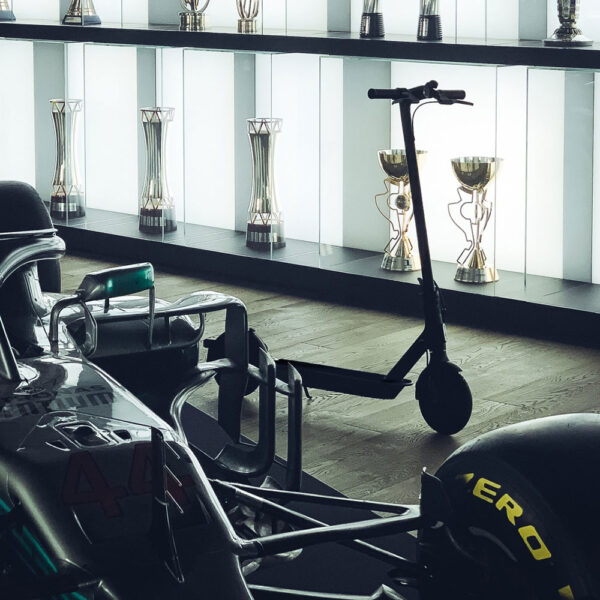 اسکوتر برقی Mi Electric Scooter Pro 2 Mercedes-AMG Petronas F1 Team Edition