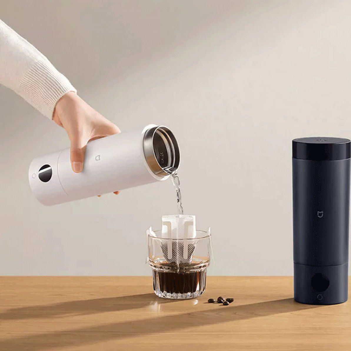 mijia cup2 -2jpeg معرفی فلاسک برقی شیائومی Mijia Smart Portable Electric Cup 2